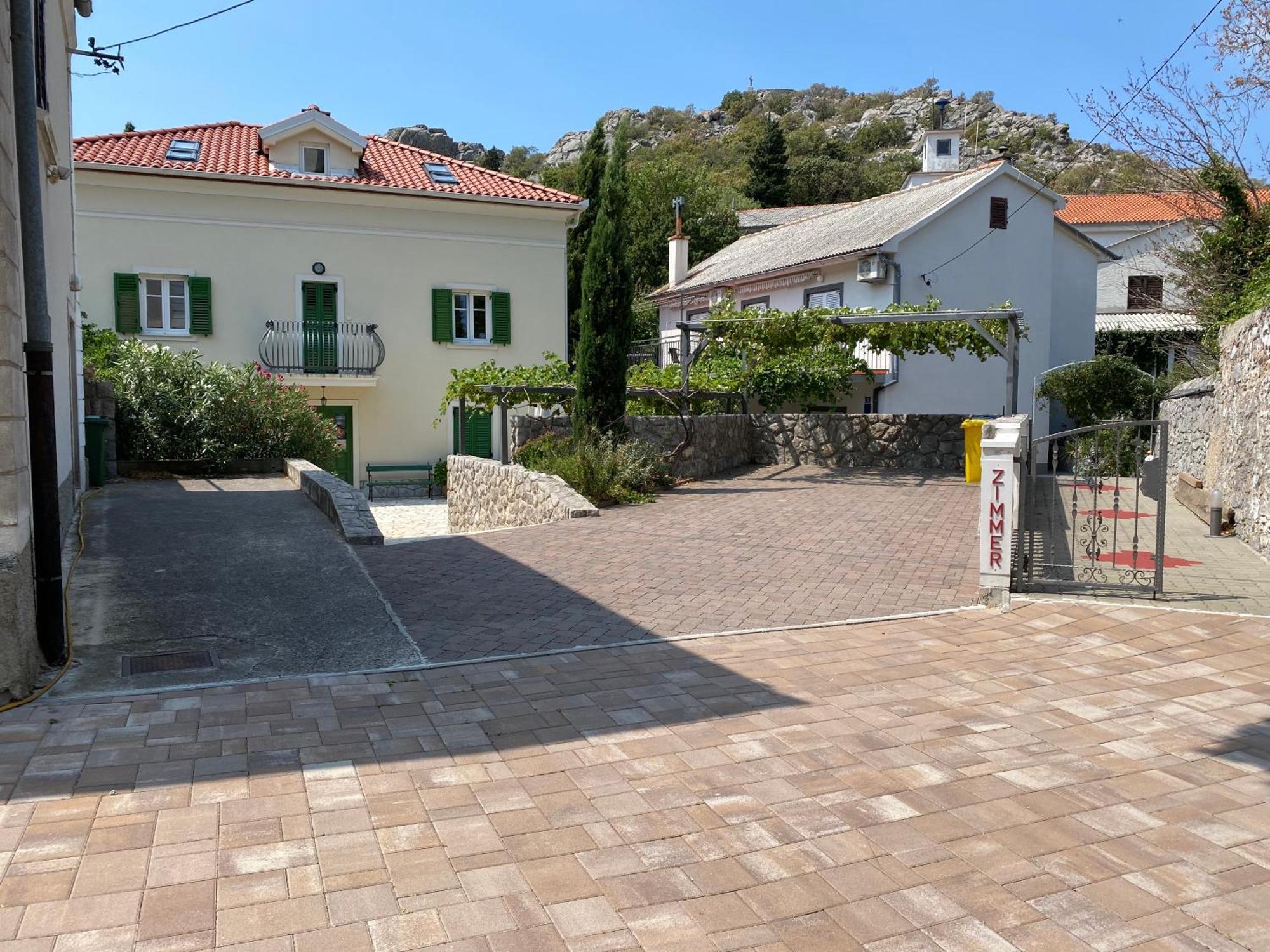 Apartment Barbina Kastelina Sveti Juraj Esterno foto