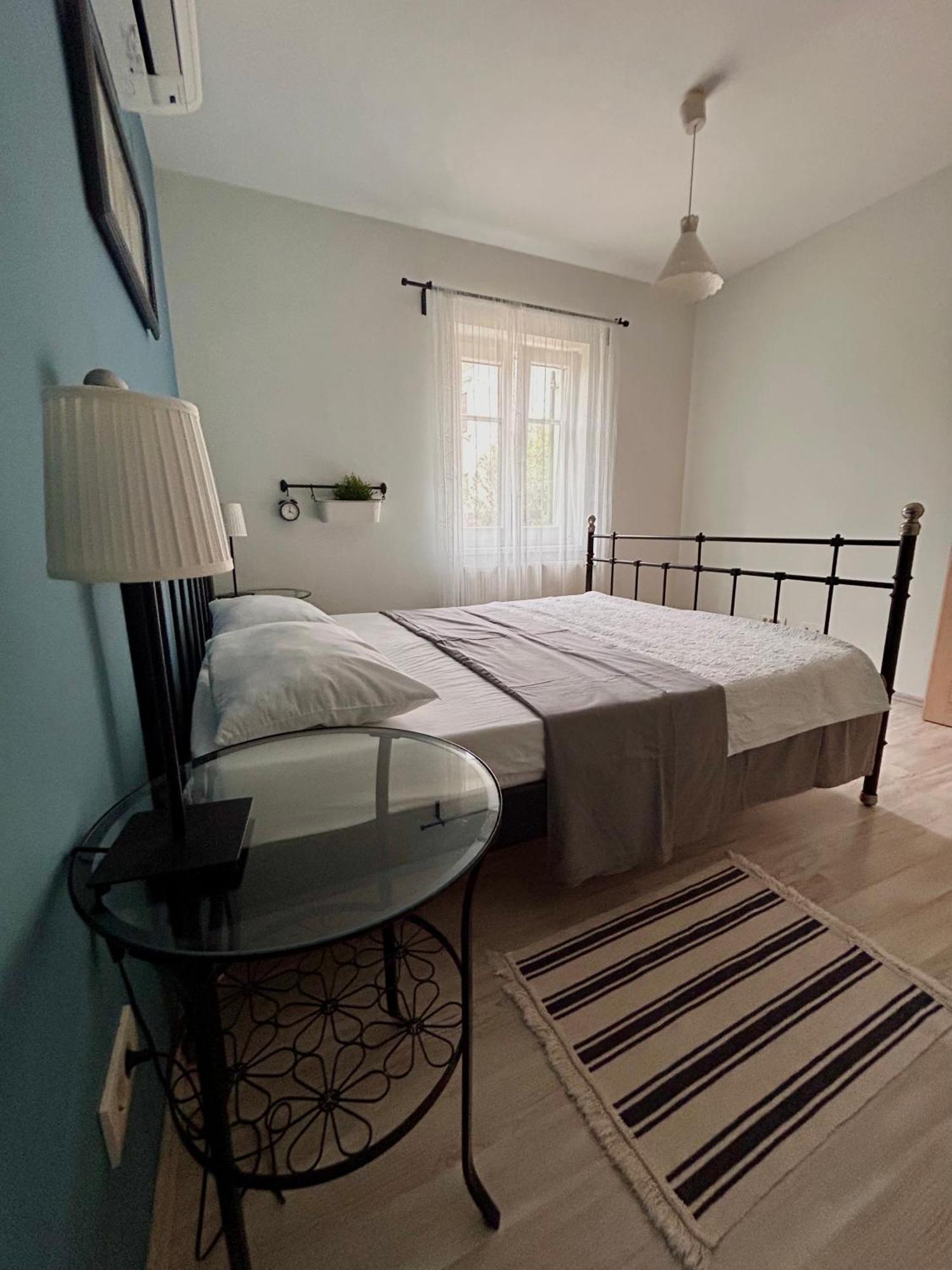 Apartment Barbina Kastelina Sveti Juraj Esterno foto