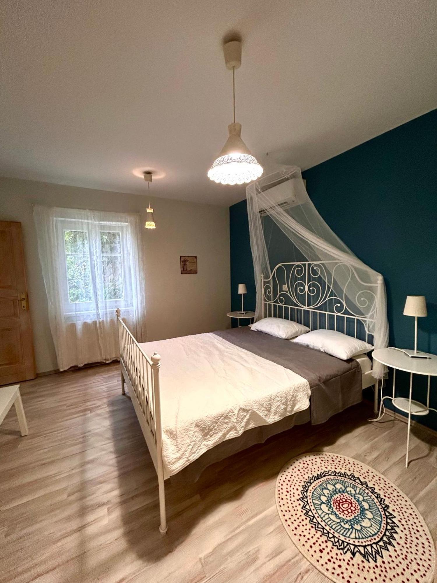Apartment Barbina Kastelina Sveti Juraj Esterno foto