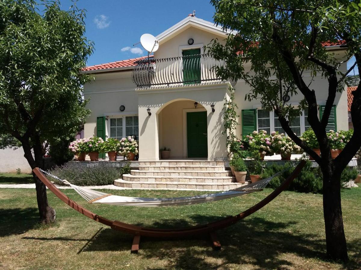 Apartment Barbina Kastelina Sveti Juraj Esterno foto